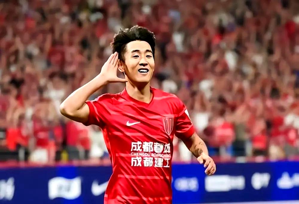 欧冠今晚走向成谜，成都蓉城远射贴柱，悬念犹存，赛季目标并未改变的简单介绍-开云首页APP